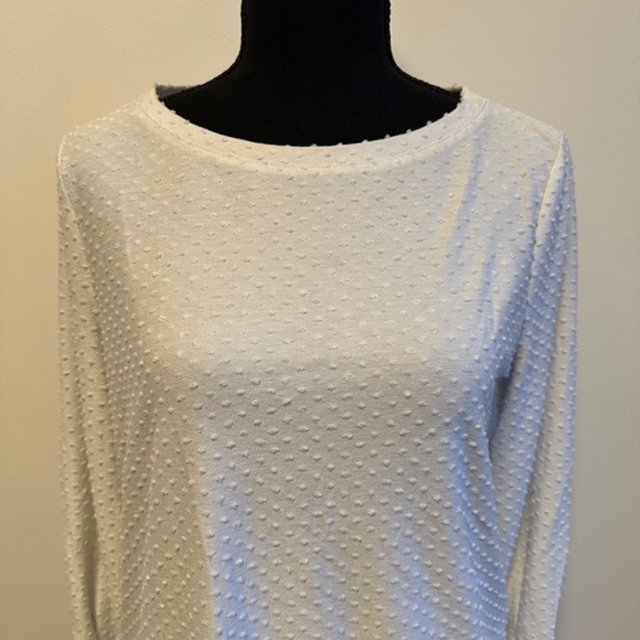 *WHITE HOUSE BLACK MARKET* White Polka Dot Long Sleeve Top Size Medium - Picture 2 of 7